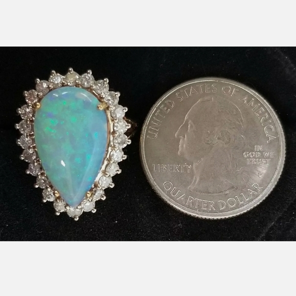 Sold Vintage 18k Gold Opal Diamond Halo Ring - Picture 4 of 13
